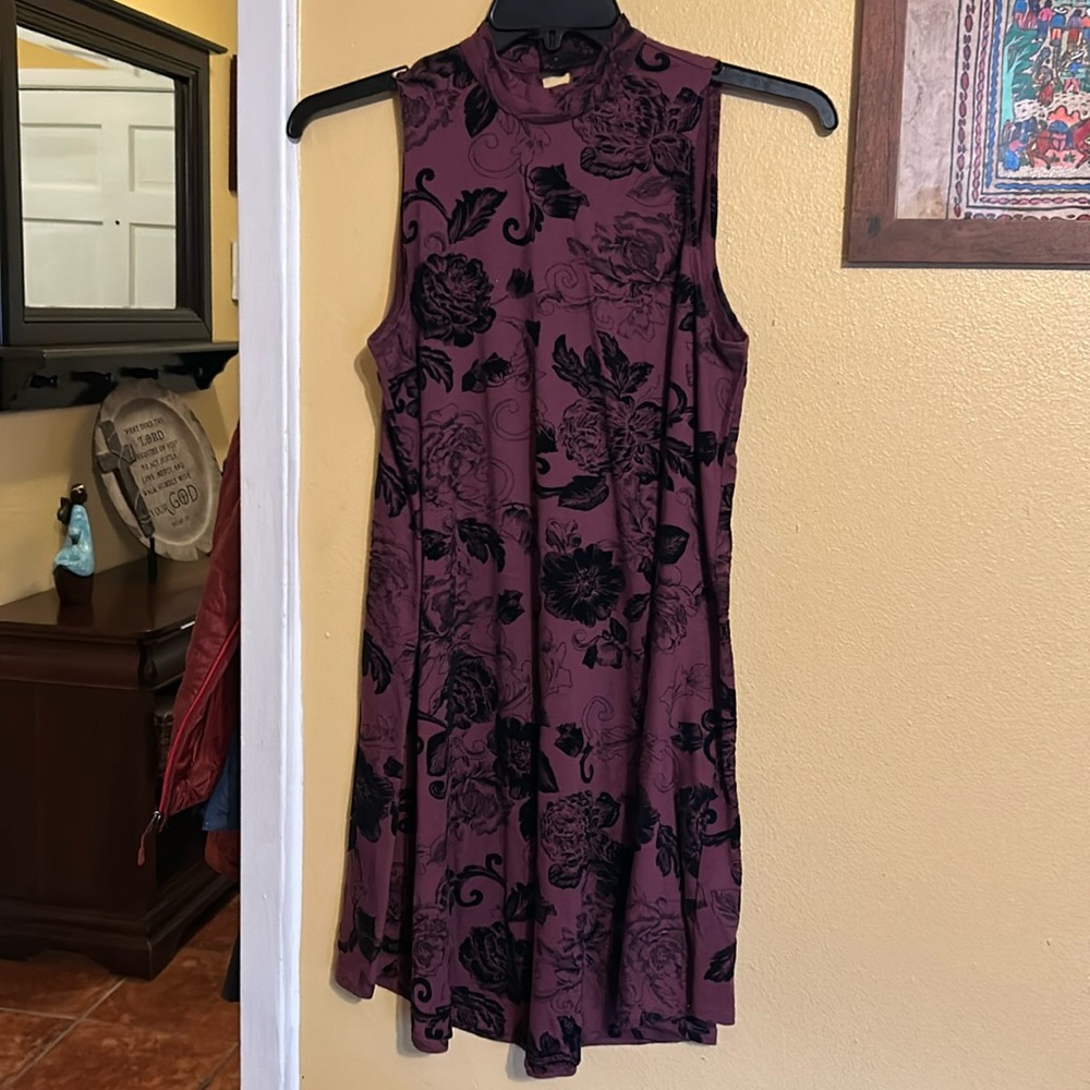 Philosophy Small Sleeveless Burgundy Dress
